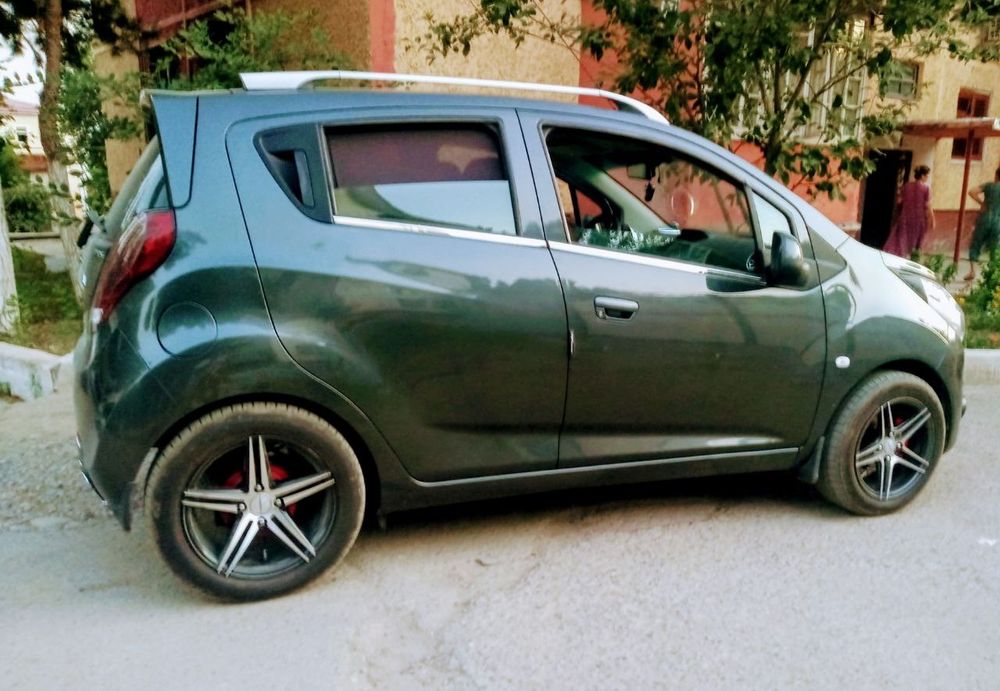 Спарк сотилади холати яхши