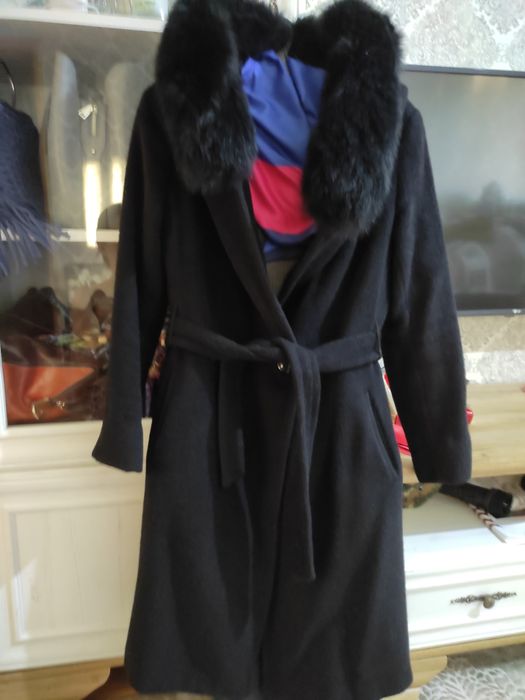 Шубки.Разное   женское. Разгрузка,размеры 44-46