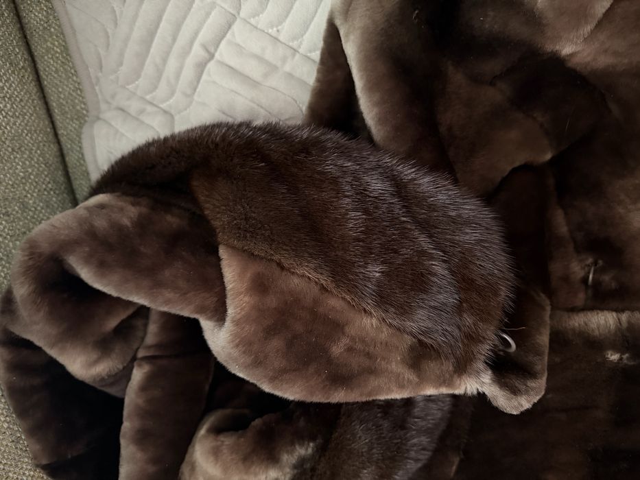 Шуба натуральный мутон