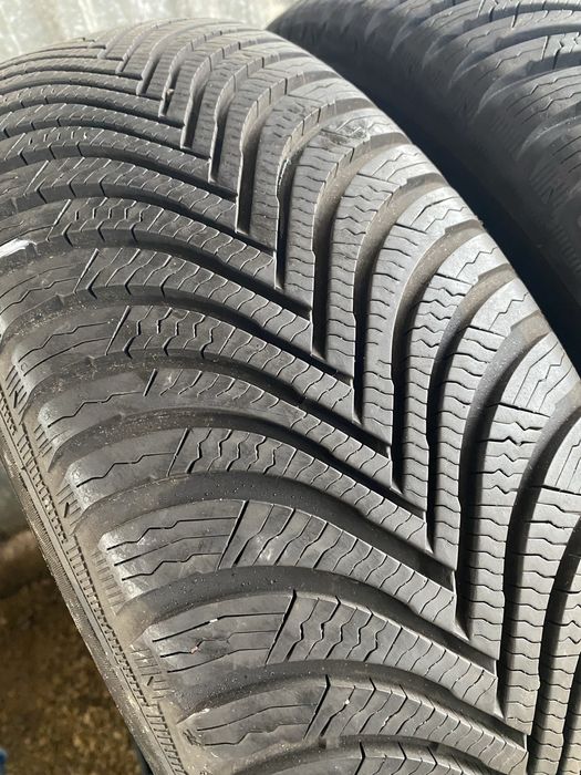 205/60/16 Мишелн Зимни