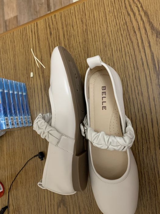 Продам туфли новые на девочку (девушку) с сайта Пиндуо