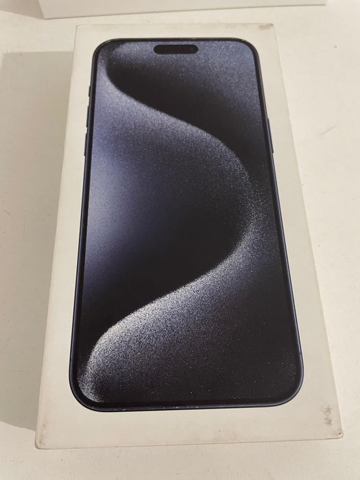 Продам Айфон 15 pro max