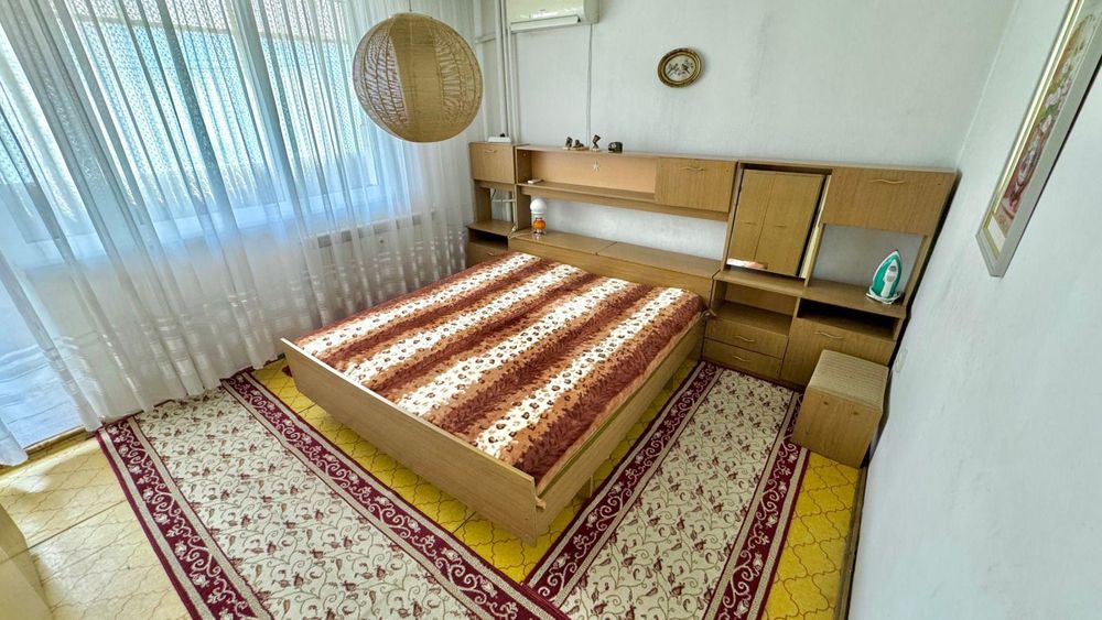 Тристаен апартамент под наем в ж.к. Красна поляна 1, 2225015