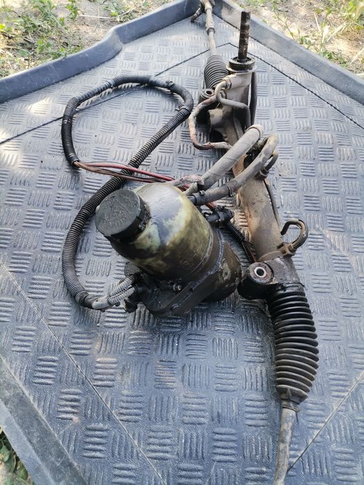 Pompă servo direcție casetă Opel Astra Zafira