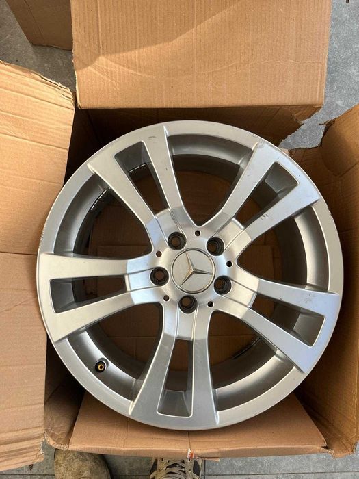 Jante R18 Mercedes-Benz 8.5Jx18 ET58