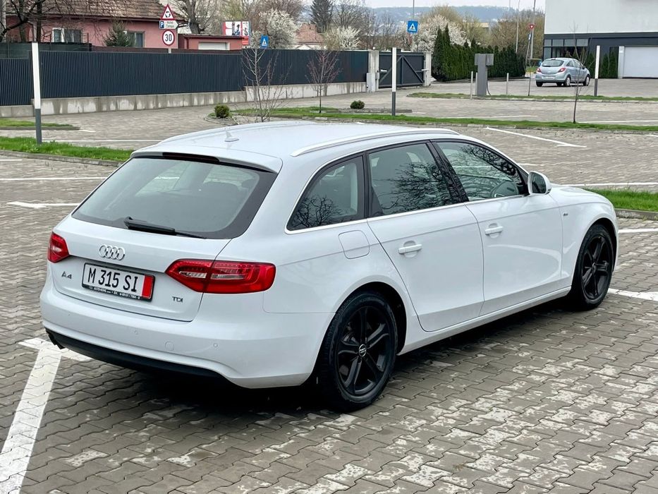 Audi A4  - 2012 - 247.000 km