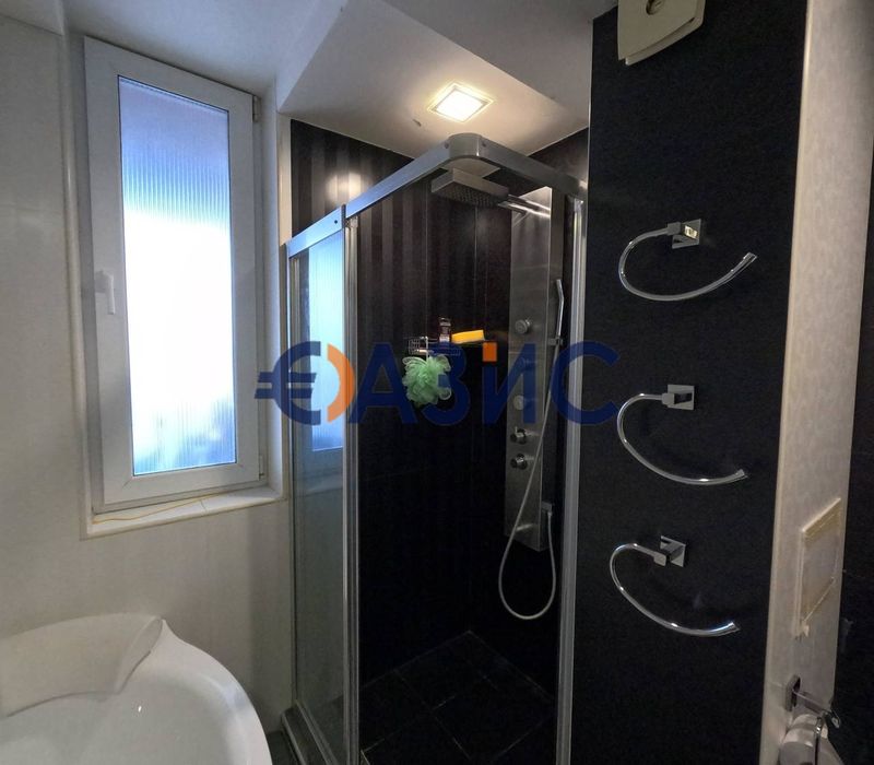 Продава се Тристаен апартамент в Несебър - 120 кв.м за 1459 €/кв.м - Снимка #5