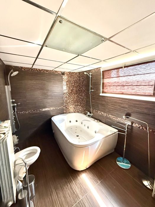 Продава се Къща в Банкя - 330 кв.м за 1182 €/кв.м - Снимка #9