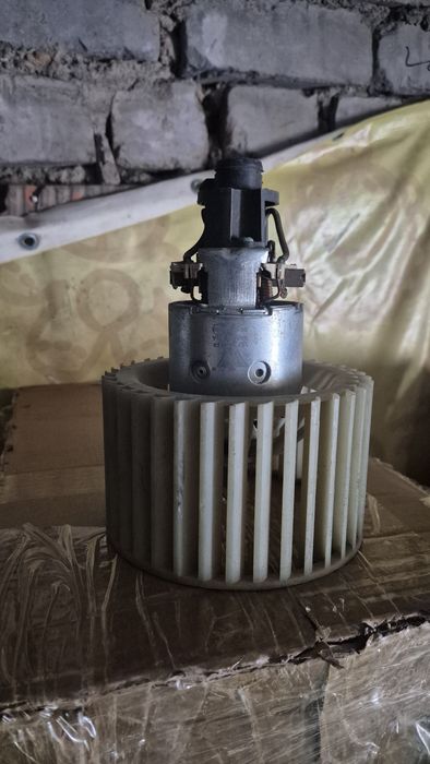 Моторчик печки Audi 100, A6 c4