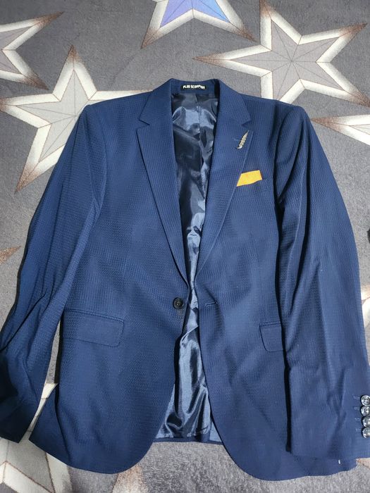 Costum barbatesc 3 piese- albastru regal