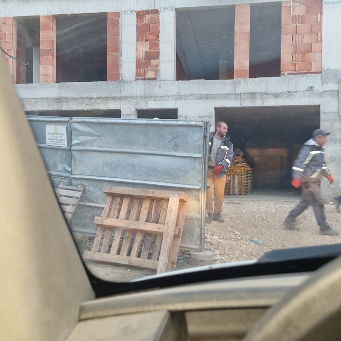 Продава се Тристаен апартамент в с. Левски, Област Варна - 98 кв.м за 1531 €/кв.м - Снимка #3