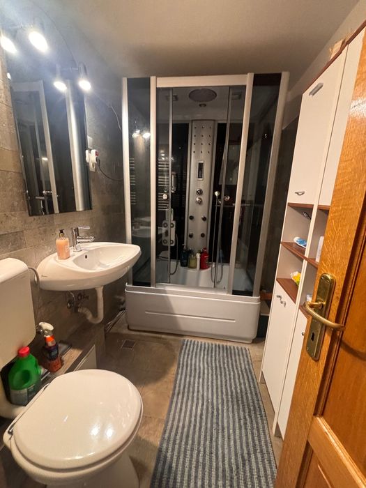 Proprietar Vând , de vanzare , apartament patru 4 camere Mărăști