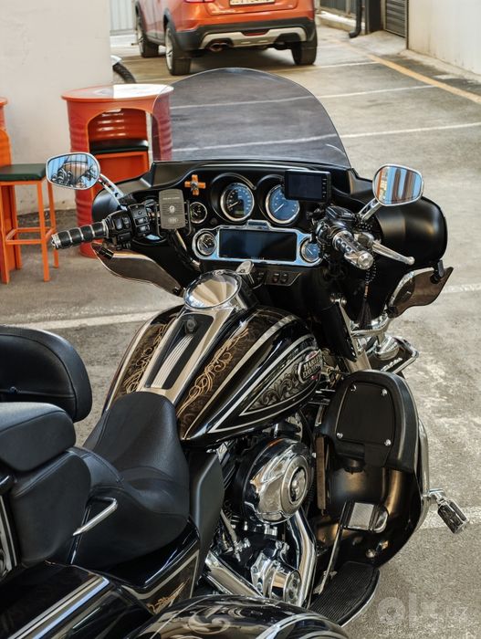 Harley-Davidson Tri Glide Ultra 2011 года.