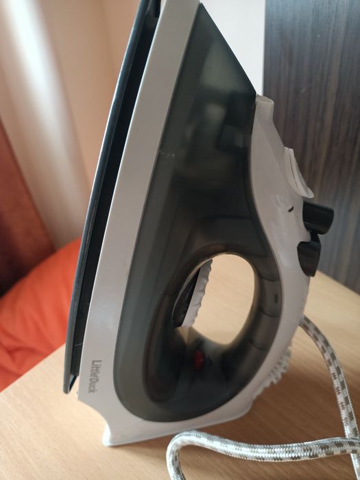 Fier de călcat mic