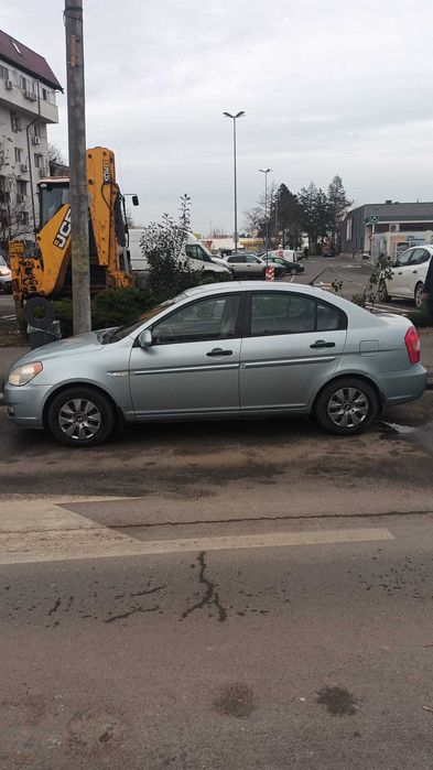 Hyundai Accent de vanzare