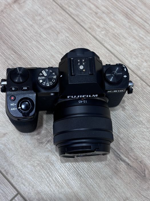 Продаю Fujifilm xs-10