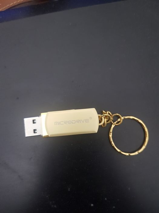 USB флешка 128 гб