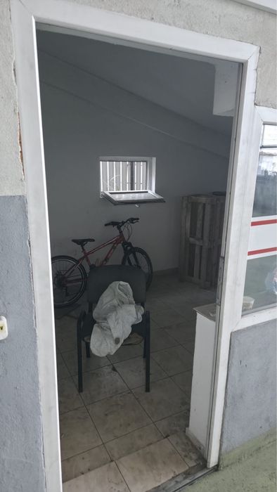 Se inchiriaza hala pe drumul de centura