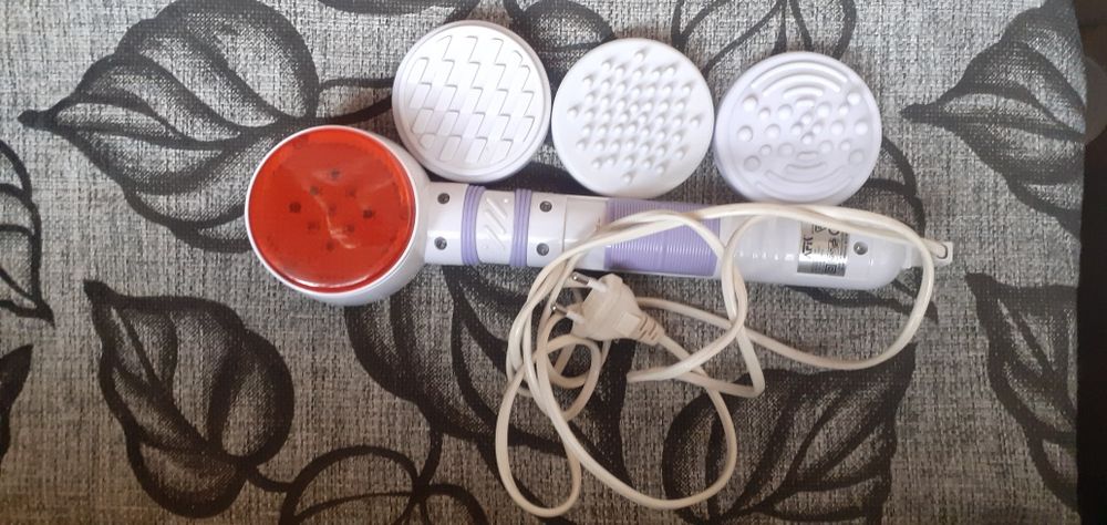 Продам Массажёр б/у