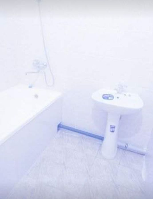 Продается 3/5/5 Новостройка Метро Ташкент 2-км Срочно!!!