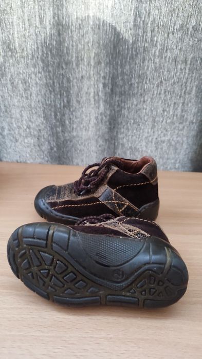 Pantofi copii din piele întoarsă – mărimea 22