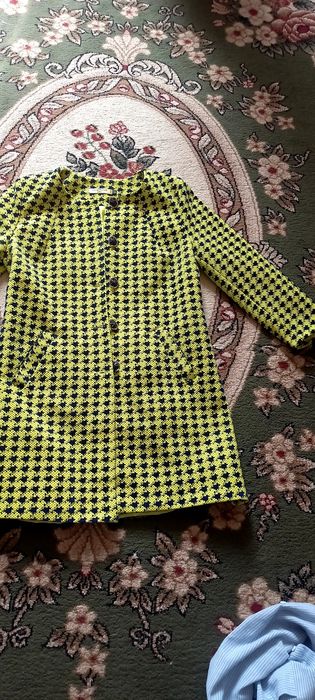 Женские курткий б/ у .