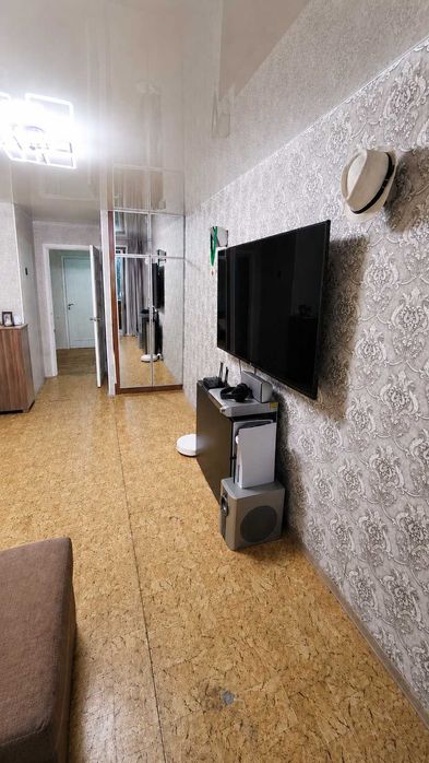 Продам 3 комнатную квартиру