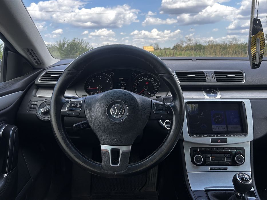 VOLKSWAGEN Passat CC 2012 — imagine 4