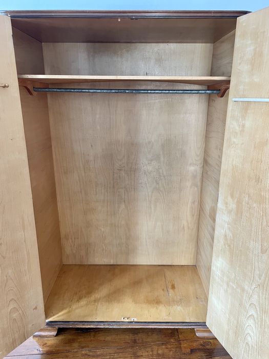 Dulap de lemn Art Deco 1930