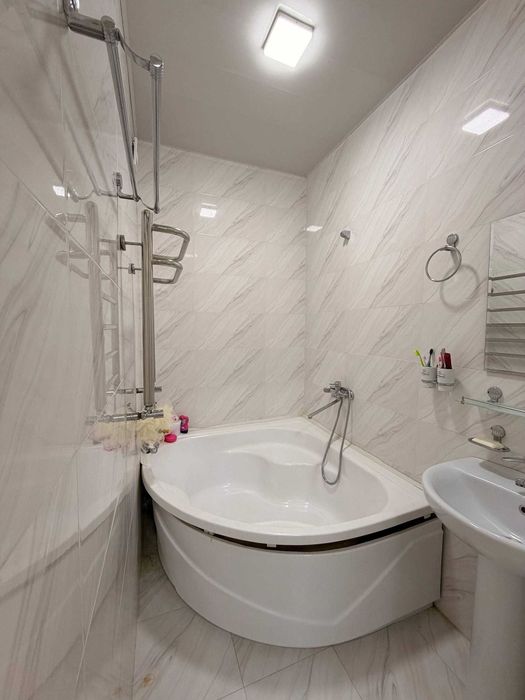 2 xonali uy srochniy