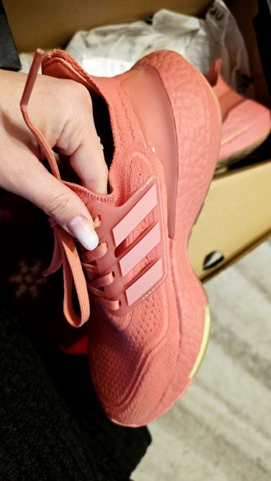 Adidasi Adidas ultraboost 36