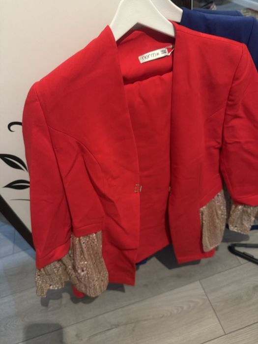 Одежда для подросков и девушек