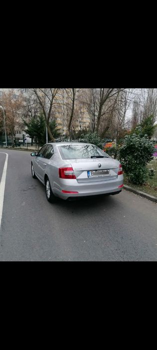 Vând Skoda Octavia preț negociabil