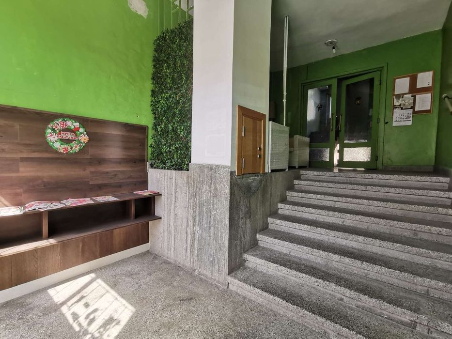 Дава се под наем Двустаен апартамент в Перник, Ладовица - 65 кв.м за 357 € - Снимка #3