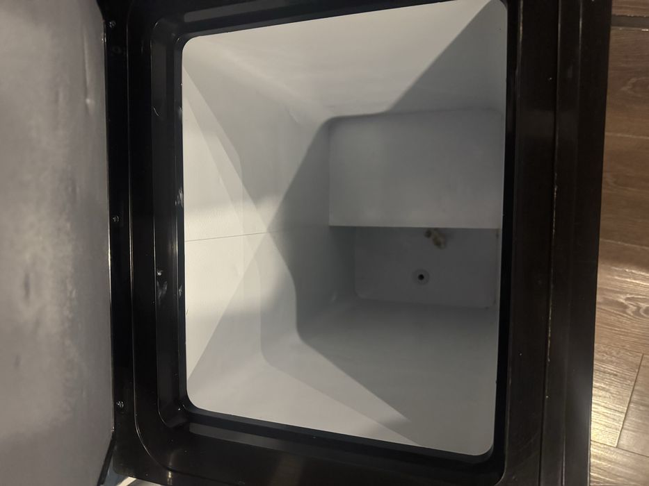 Продам морозилку