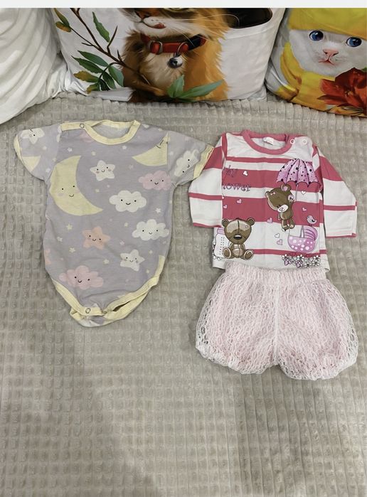 Бебешки  рокличка , блузки, обувки и чорапки лот