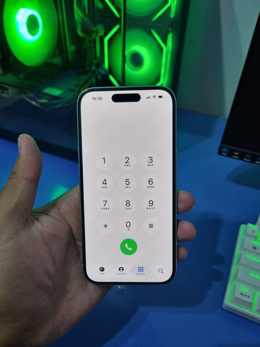 iphone 15 green