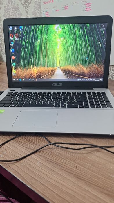 Ноутбук  сатылады