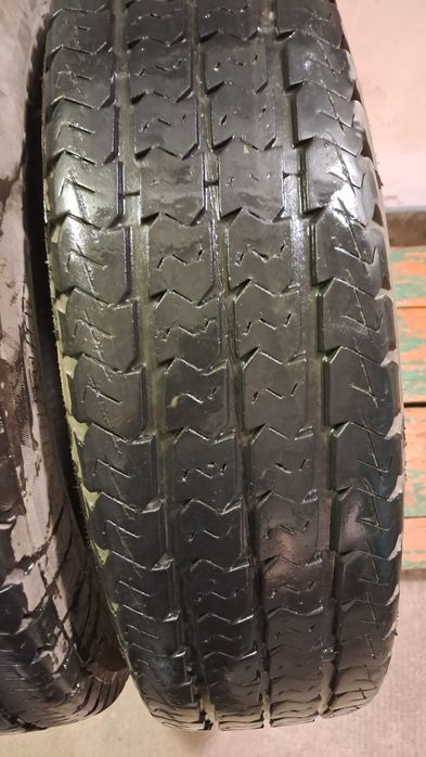 Продам шины на газель б.у