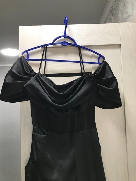 Продам выпускное платье