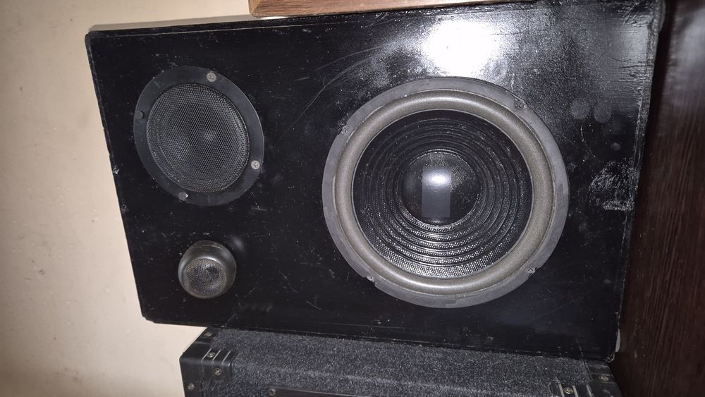 Statie amplificare si boxe