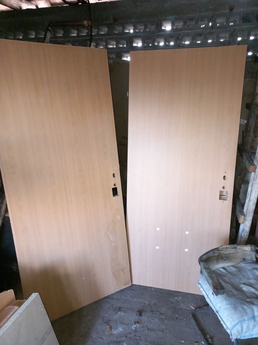 Fețe de uși de vanzare