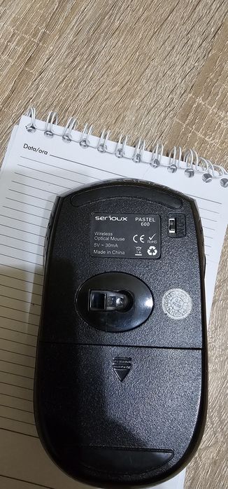 Mouse Serioux Pastel 600
