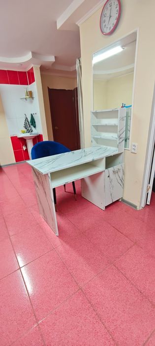 Сдам место в аренду под маникюр