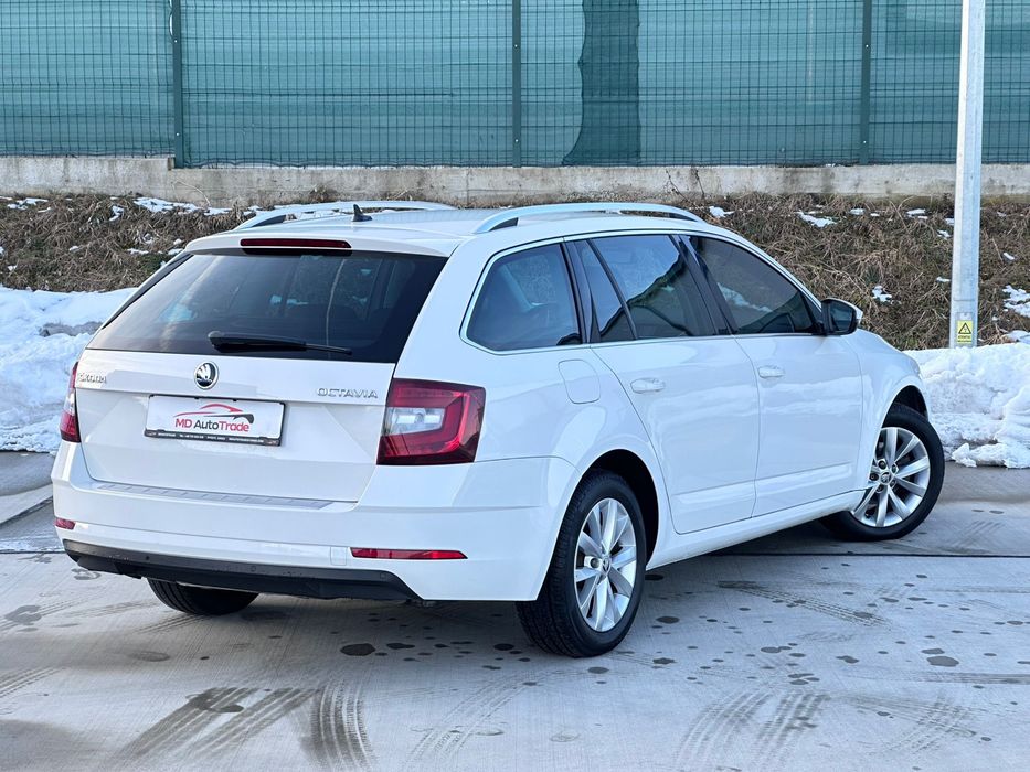 Skoda Octavia Style 1.6 - 116Cp Diesel / 2019 / Navigatie / CarPlay / Parktronic