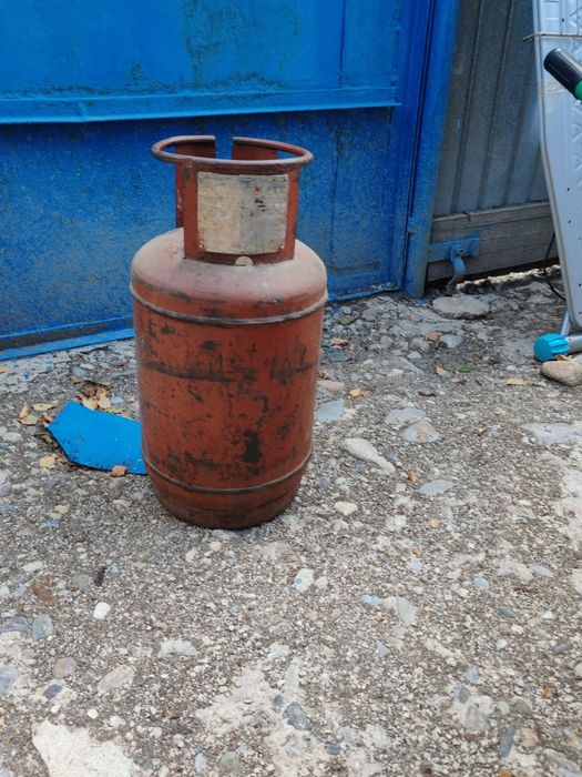Продам балоны газовые.