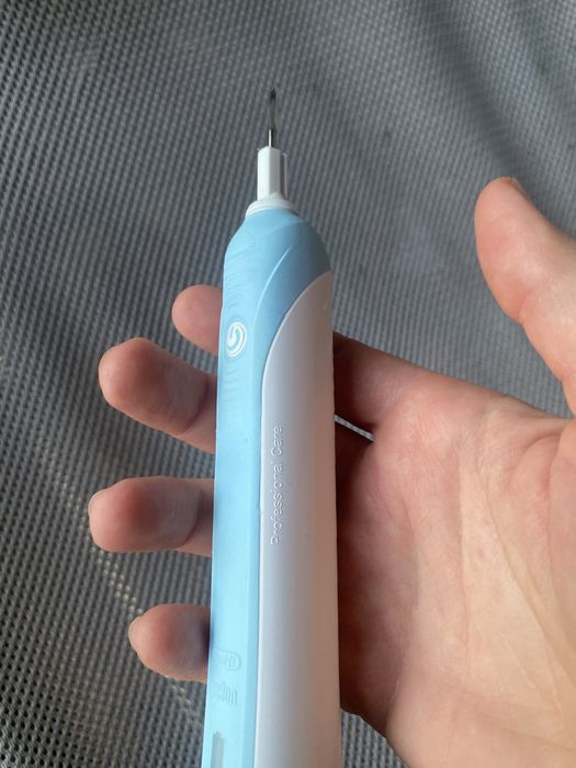 Periuta braun electrica