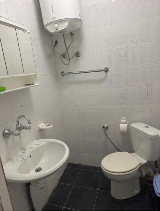 Продава се Хотел в Костинброд - 24 кв.м за 1 €/кв.м - Снимка #2