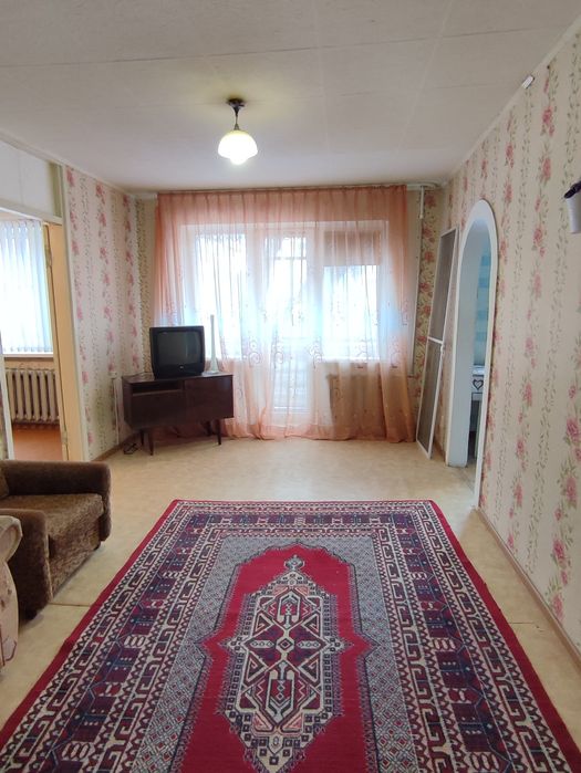 1522 Продается 2х комнатная квартира по ул. Абая