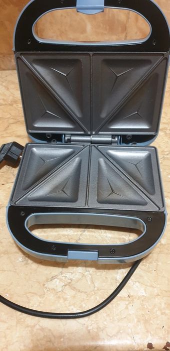 Sandwich maker bergne